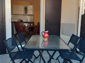 Villa Studio Climatisée 2/3 Pers. Port Leucate, Parking Sécurisé - FR-1-798-45